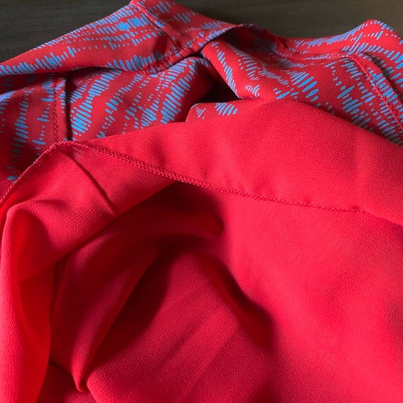 VERONICA M Dress Women’s M 8-10 Red Blue Abstract Print Halter Cold Shoulder - Picture 6 of 7